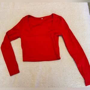 Basic scoop neck long sleeve top